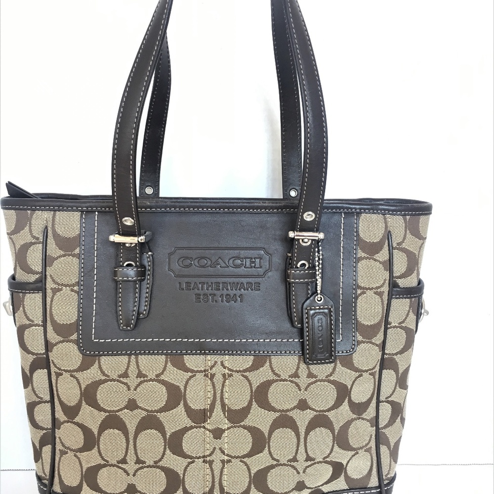 Authentic Coach Classic brown tote